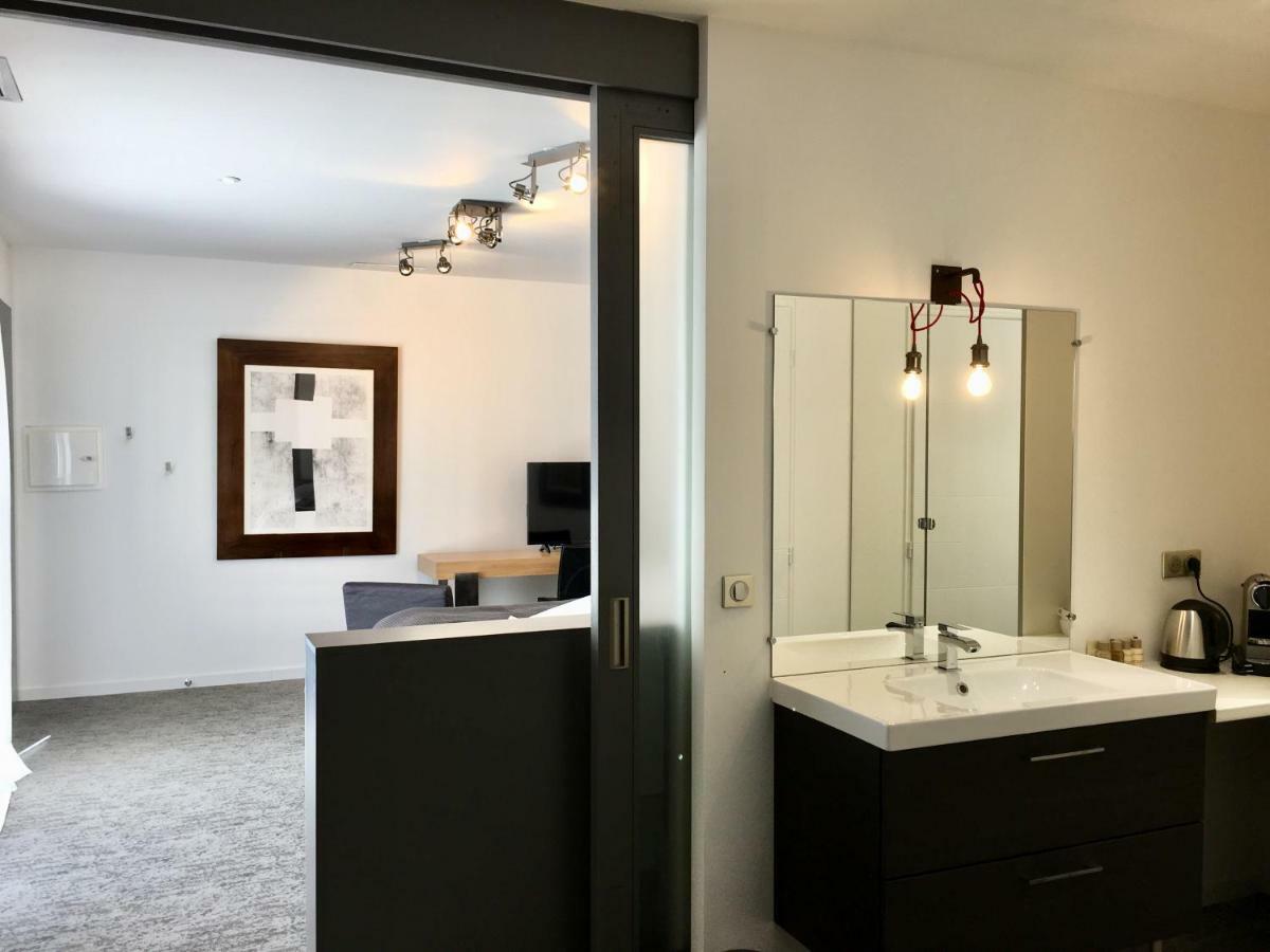 Chambres De L'Artemise & Spa Uzes Bagian luar foto